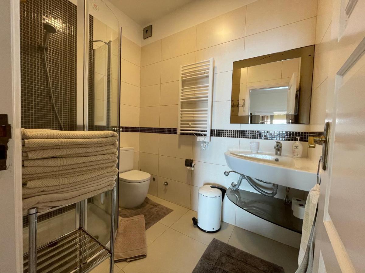 Villa Isabela - Car Rental For Free 카니코 외부 사진