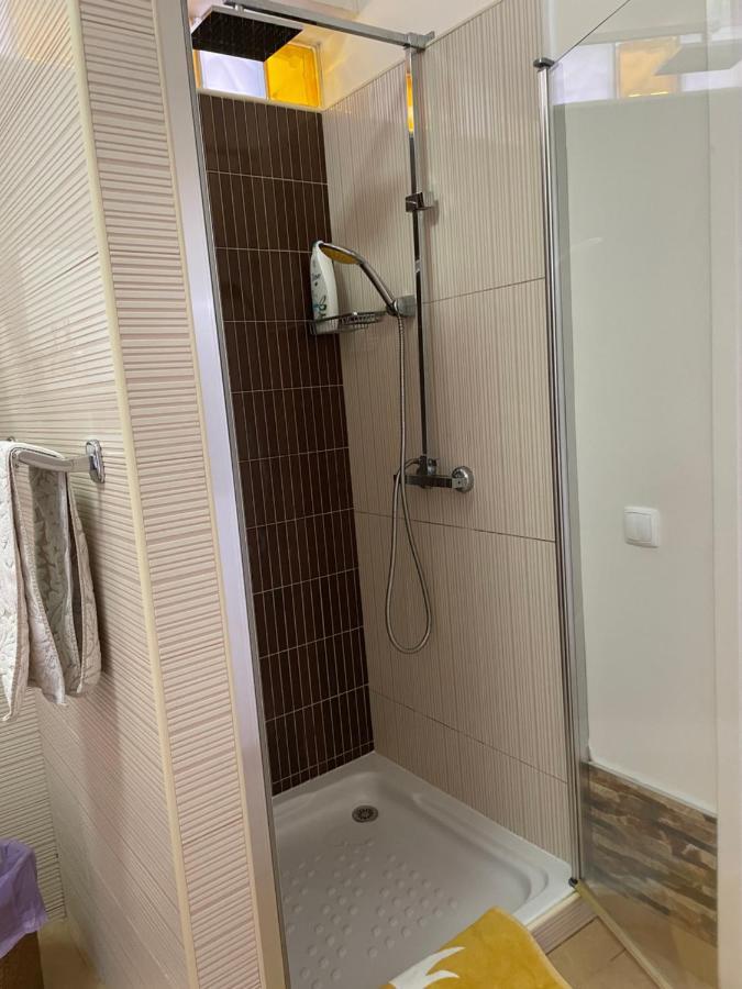Villa Isabela - Car Rental For Free 카니코 외부 사진