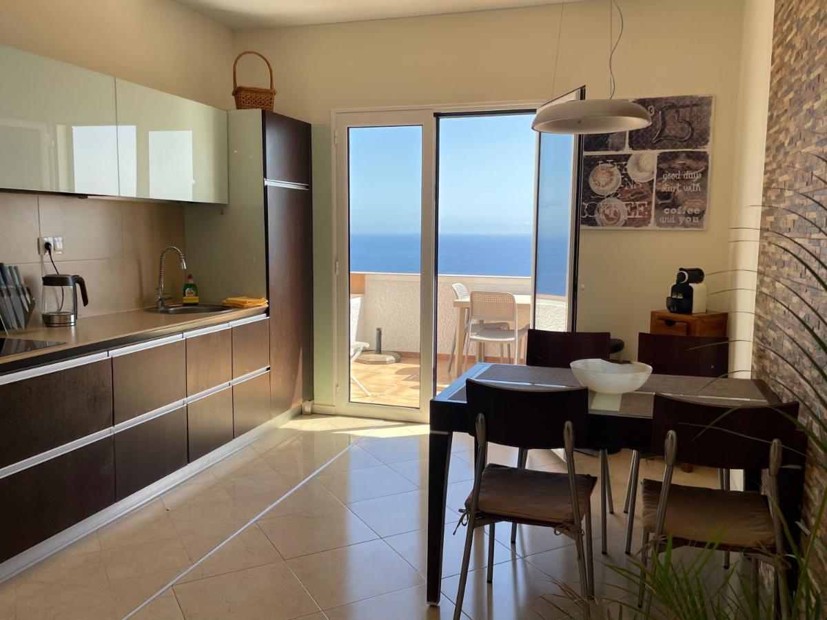 Villa Isabela - Car Rental For Free 카니코 외부 사진